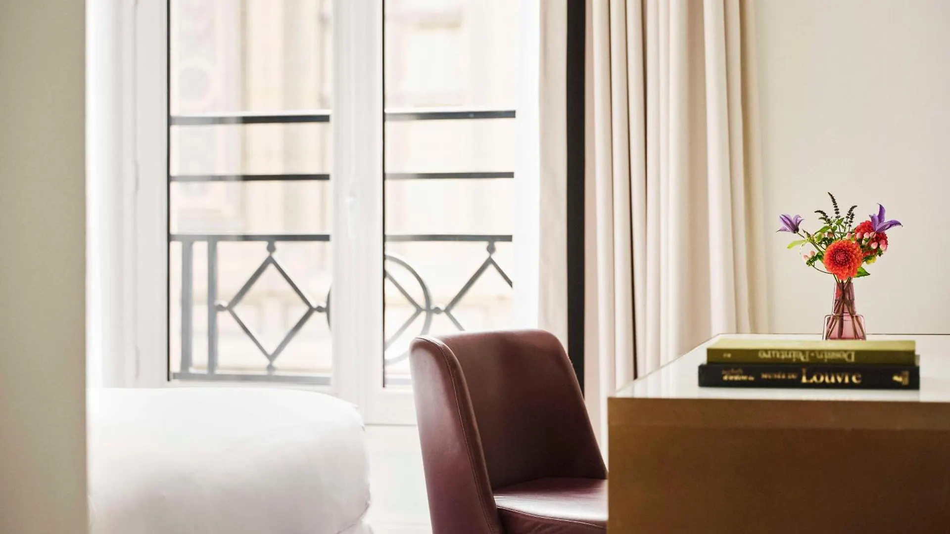 Du Louvre, In The Unbound Collection By Hyatt